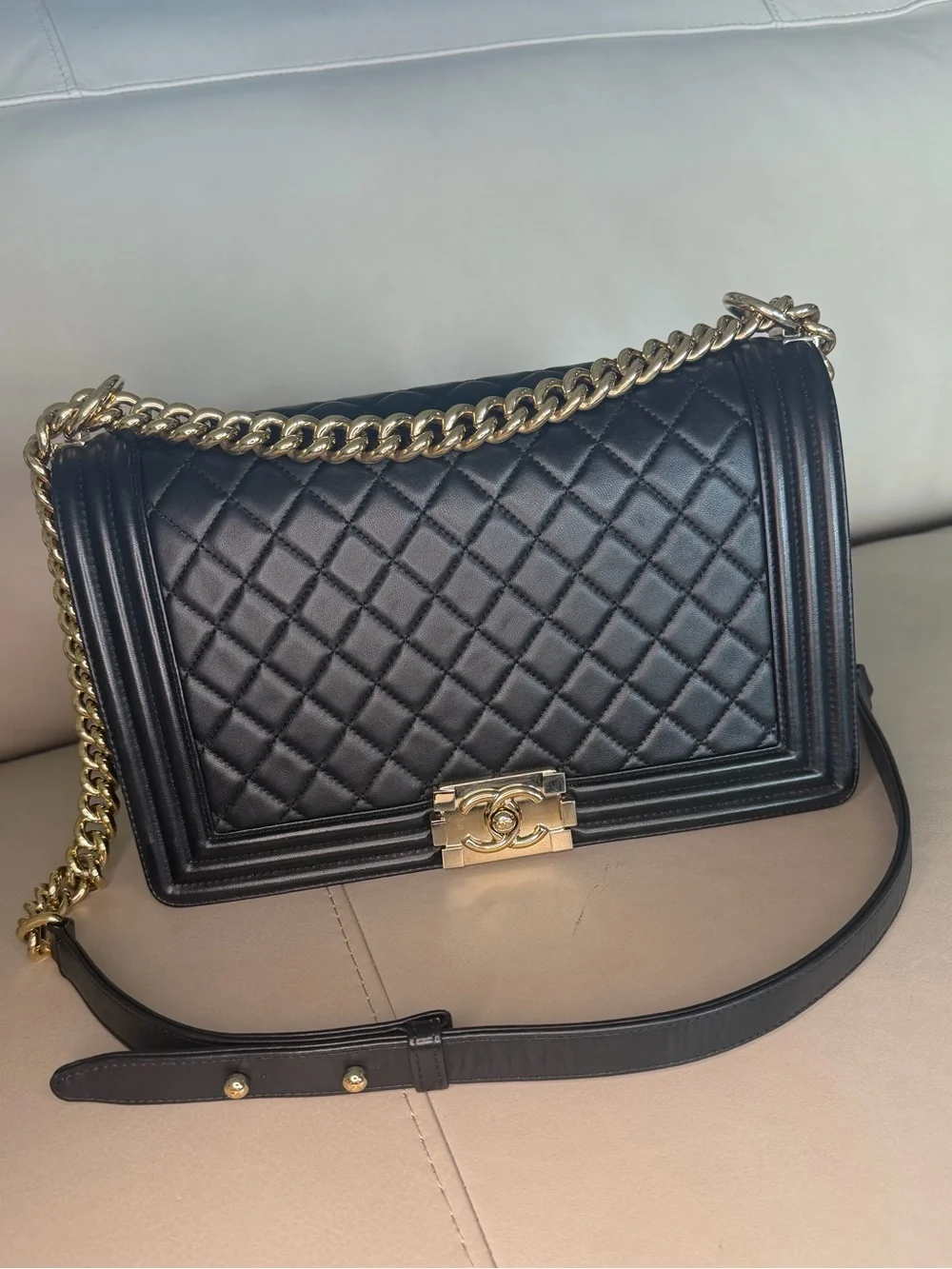 CHANEL Black Quilted Lambskin Boy Bag -New Medium